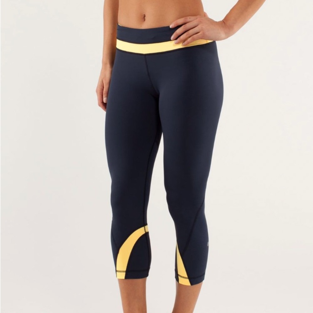 Lululemon Run Inspire Crop II Inkwell / Burning Yellow Blue & Yellow 6
